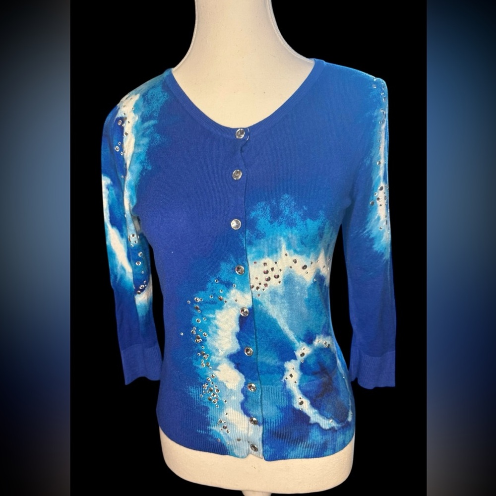 WHITE HOUSE BLACK MARKET  blue white & aqua tie dye cardigan rhinestones Size S